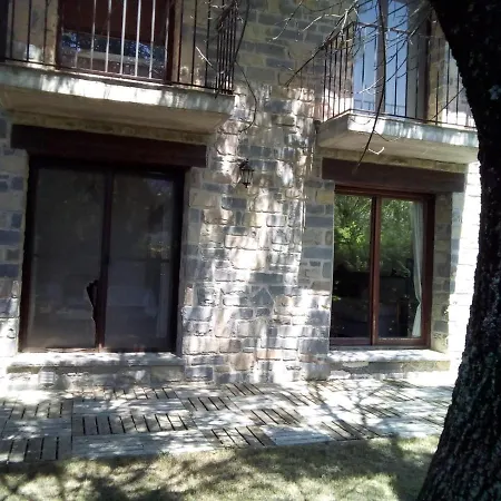 Casa Rio Gas Holiday home Jaca